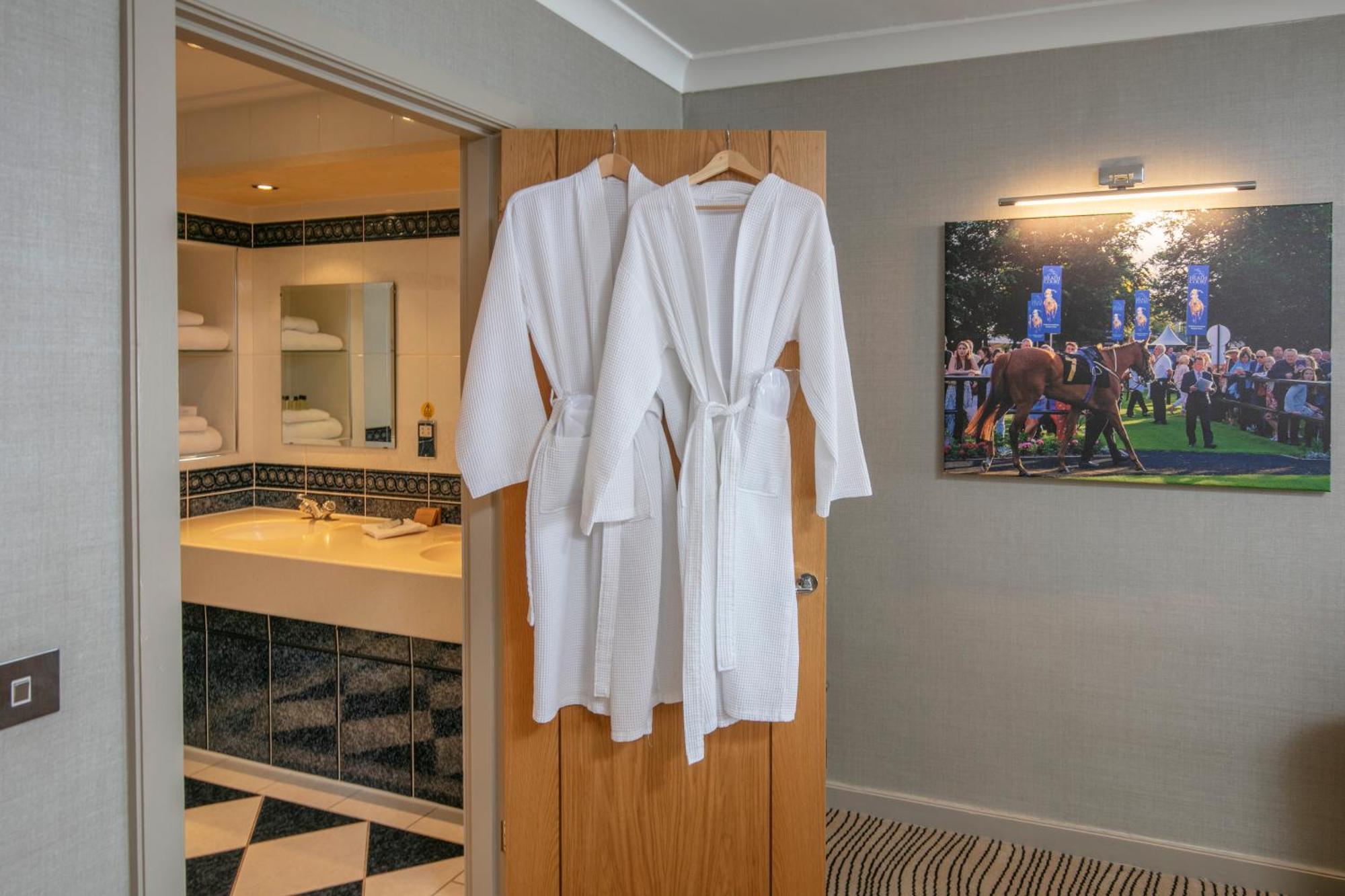 Best Western Heath Court Hotel Newmarket  Luaran gambar