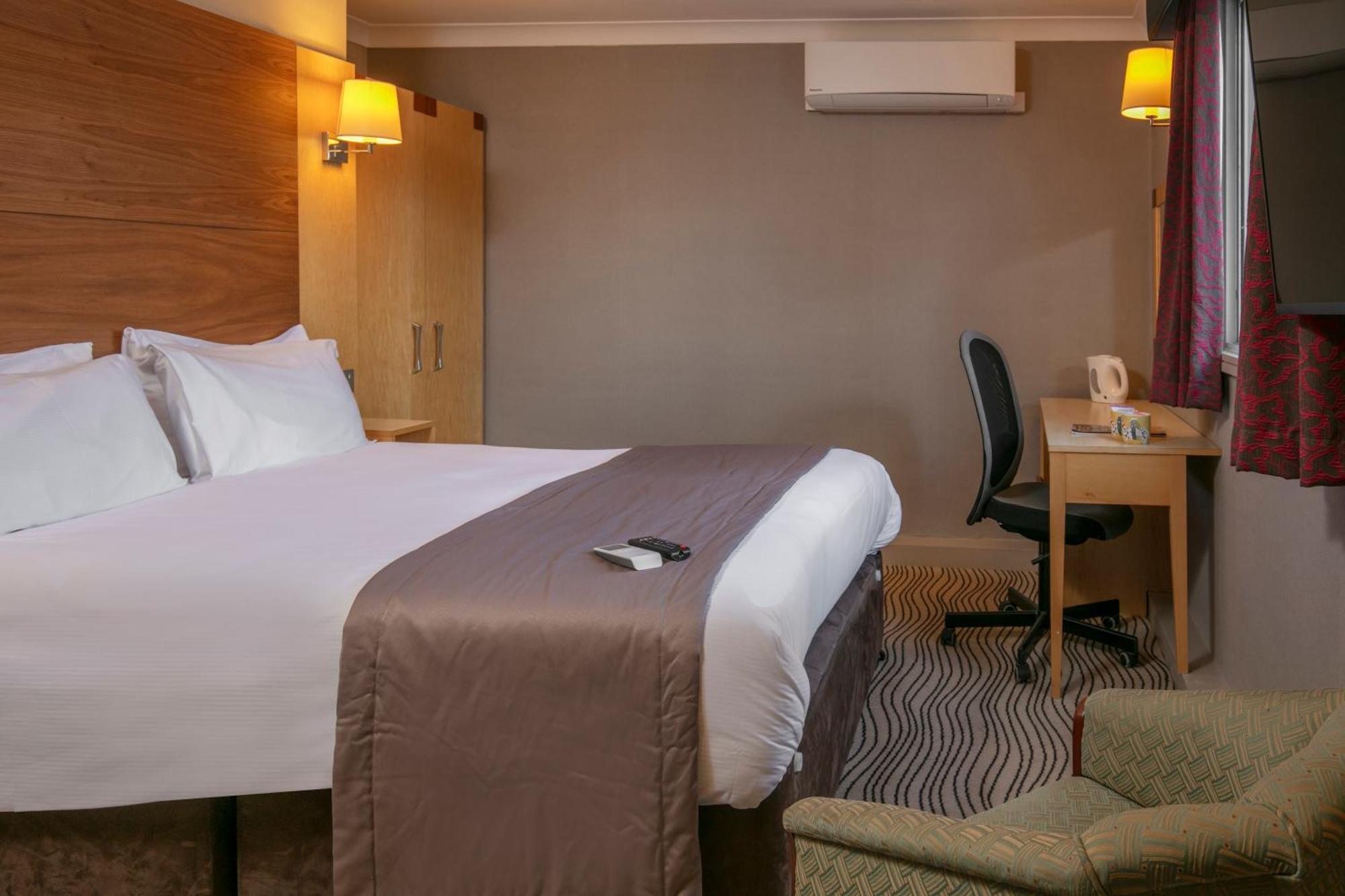 Best Western Heath Court Hotel Newmarket  Luaran gambar